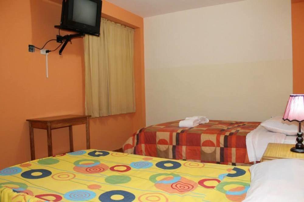 Hotel Sol De Huanchaco Esterno foto