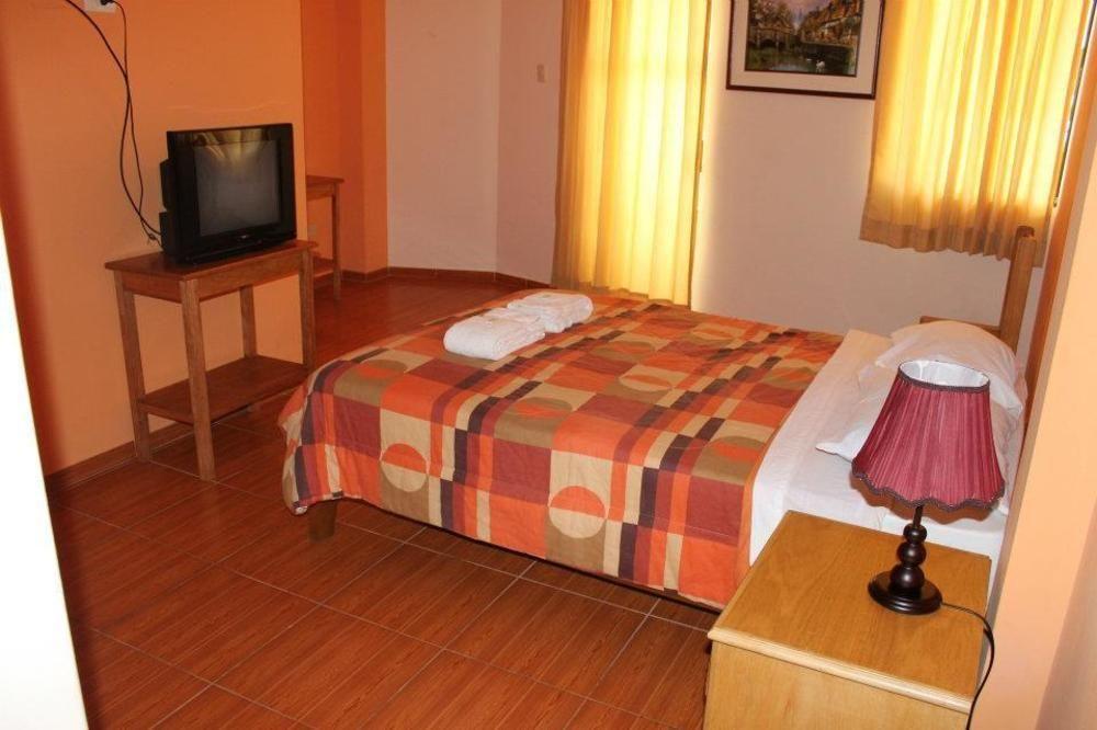 Hotel Sol De Huanchaco Esterno foto